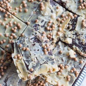 Soolakaramelli-brownie
