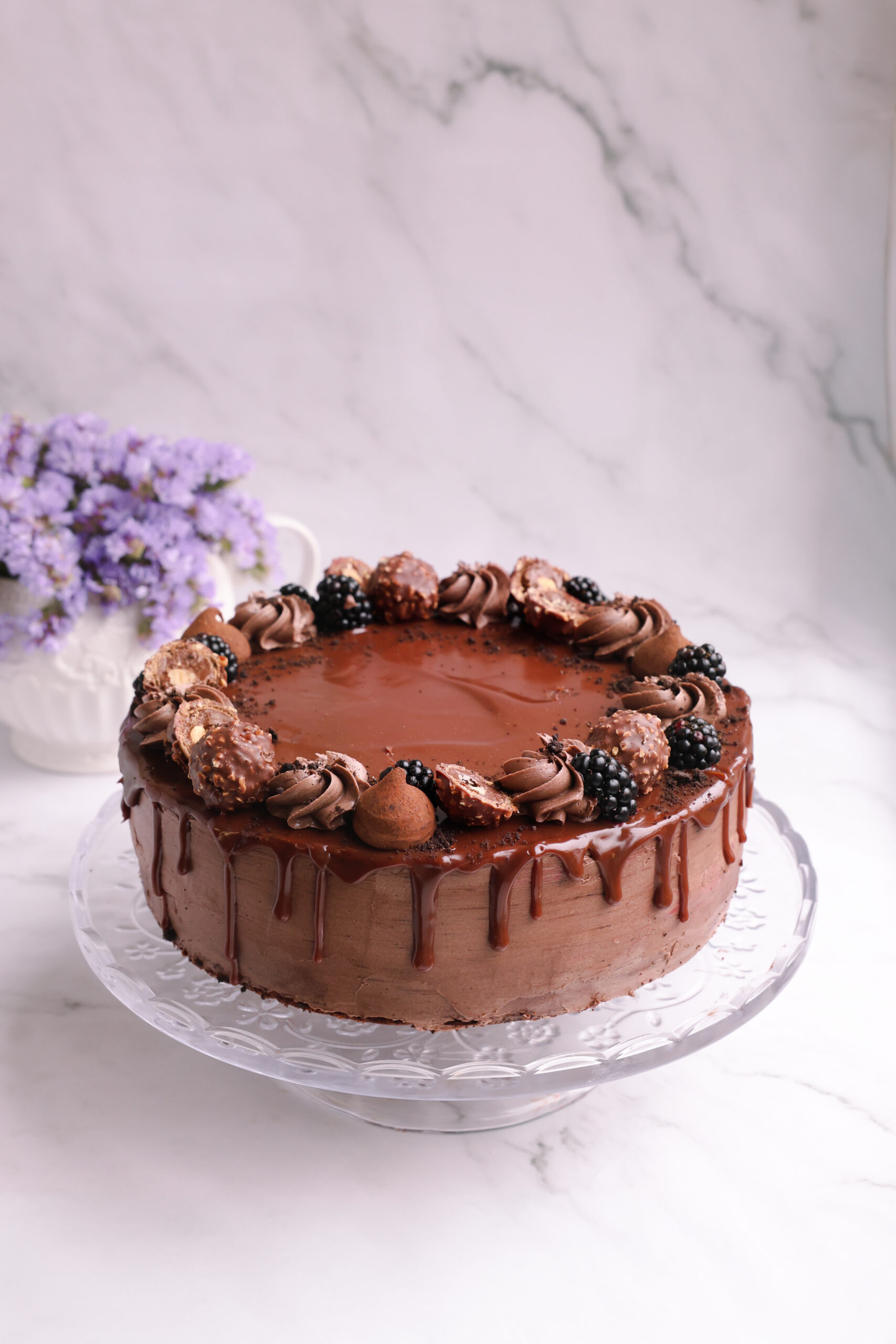 Mandli moodi trühvlitort (nisujahuvaba)