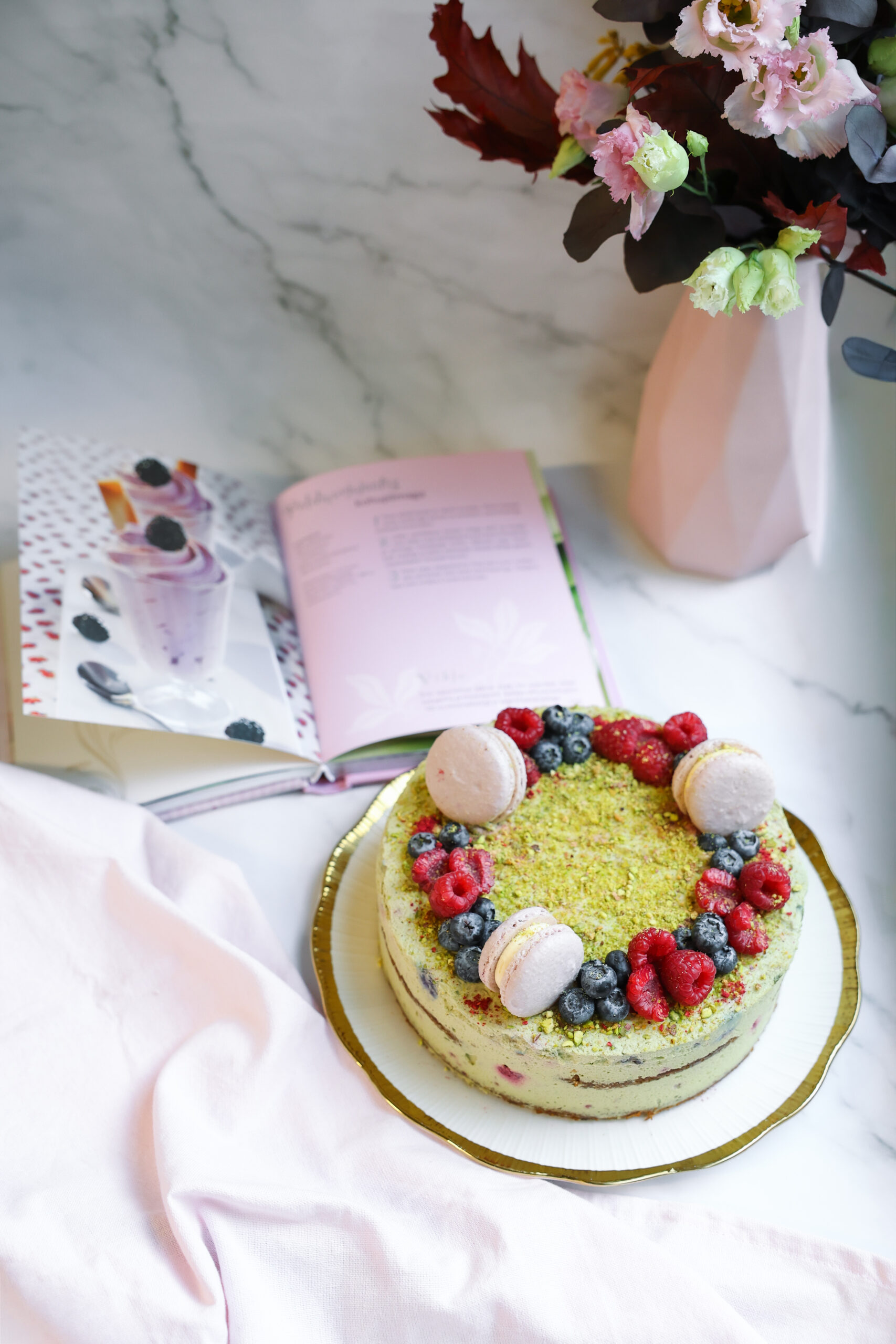 Vaarika-pistaatsiatort